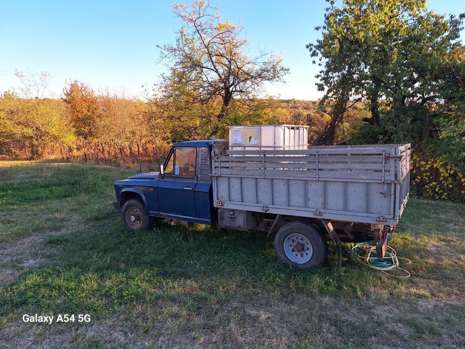 Camioneta Aro 320