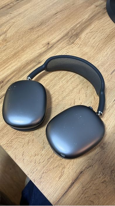 СРОЧНО продам Airpods Max 1