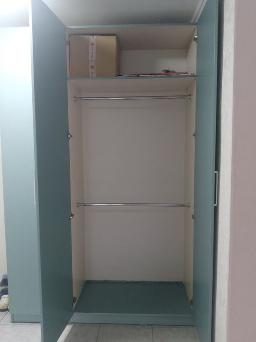 Продаётся шкаф прихожая