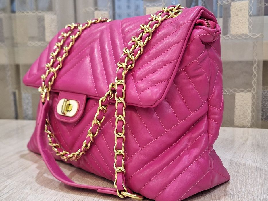 Женская сумка розовая