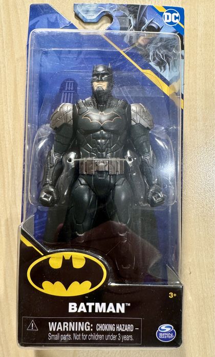 Figurine Batman noi noute