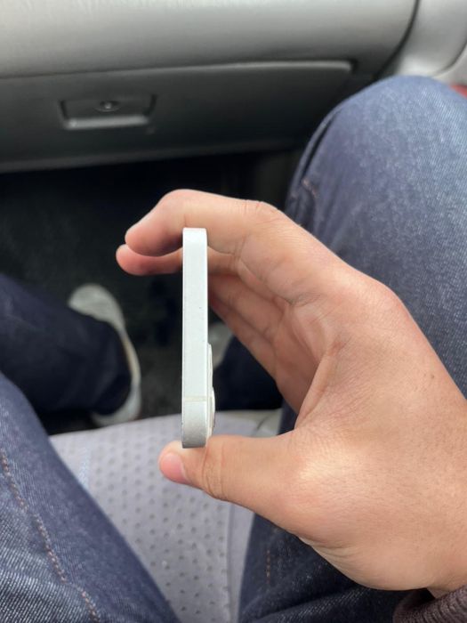 Айфон 13 128гб срочно