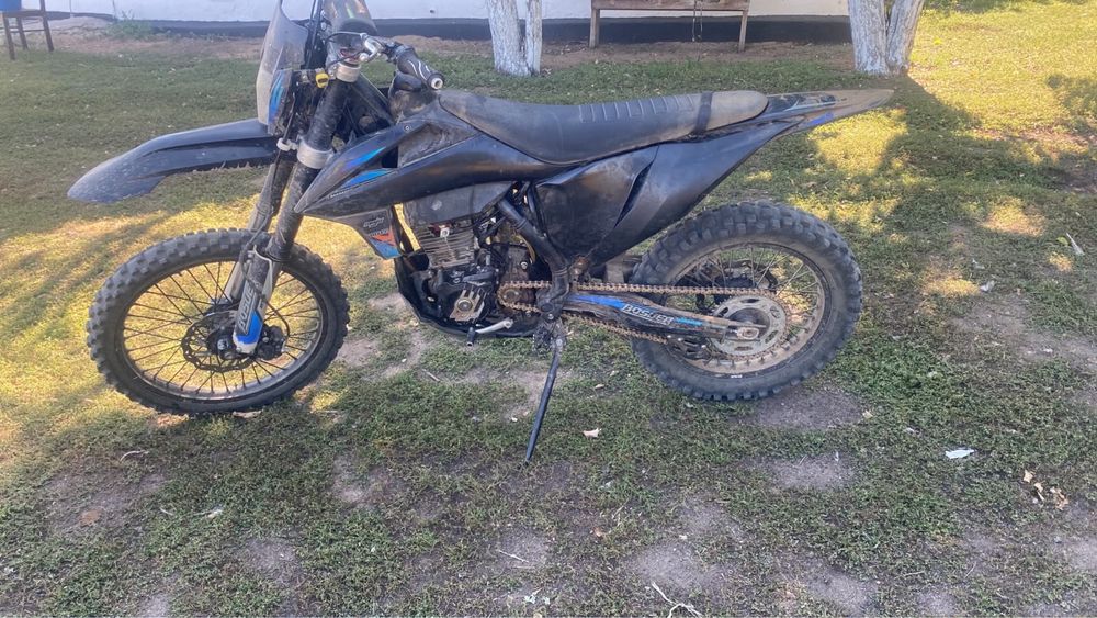 Продам эндуро BSE 300 cc