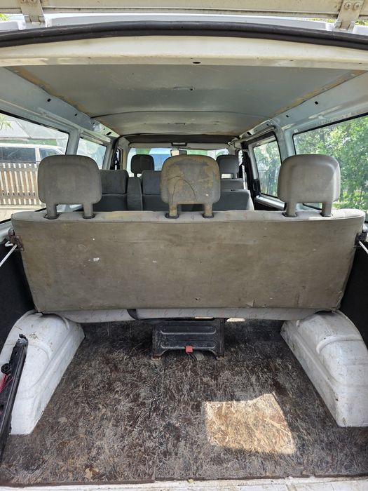 Volkswagen VW  T4 Caravelle 1.9 diesel 8+1 locuri