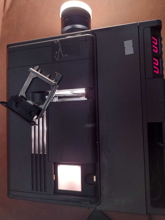 Retroproiector profesional