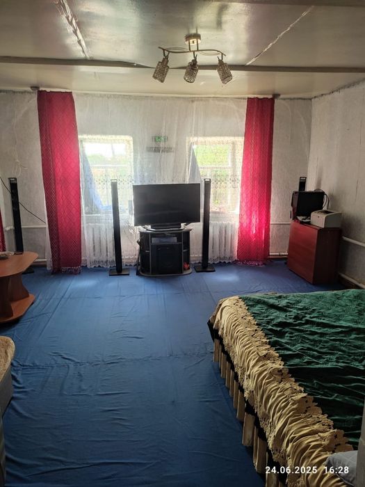 Продам дом  п. Озёрное