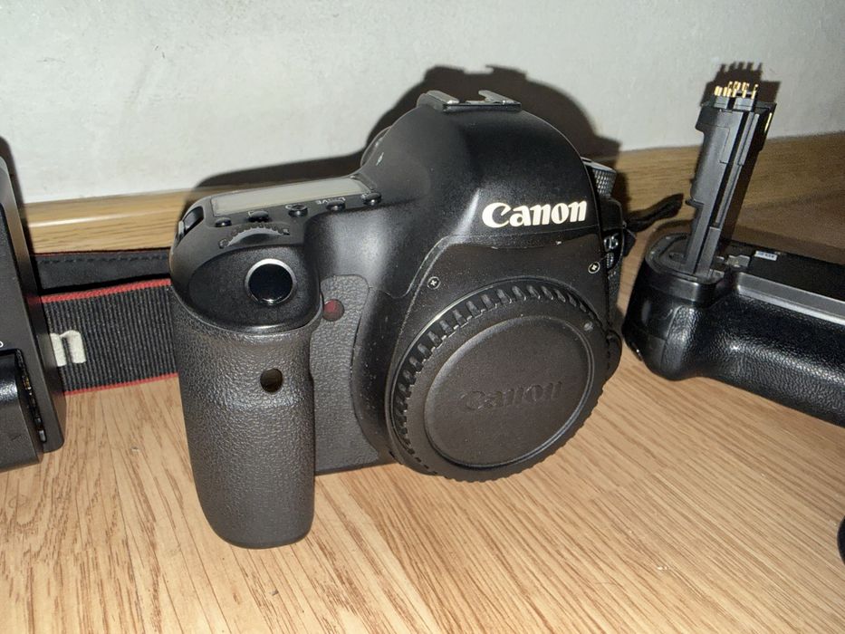 Pachet Canon 6D folosit dar în stare perfectă