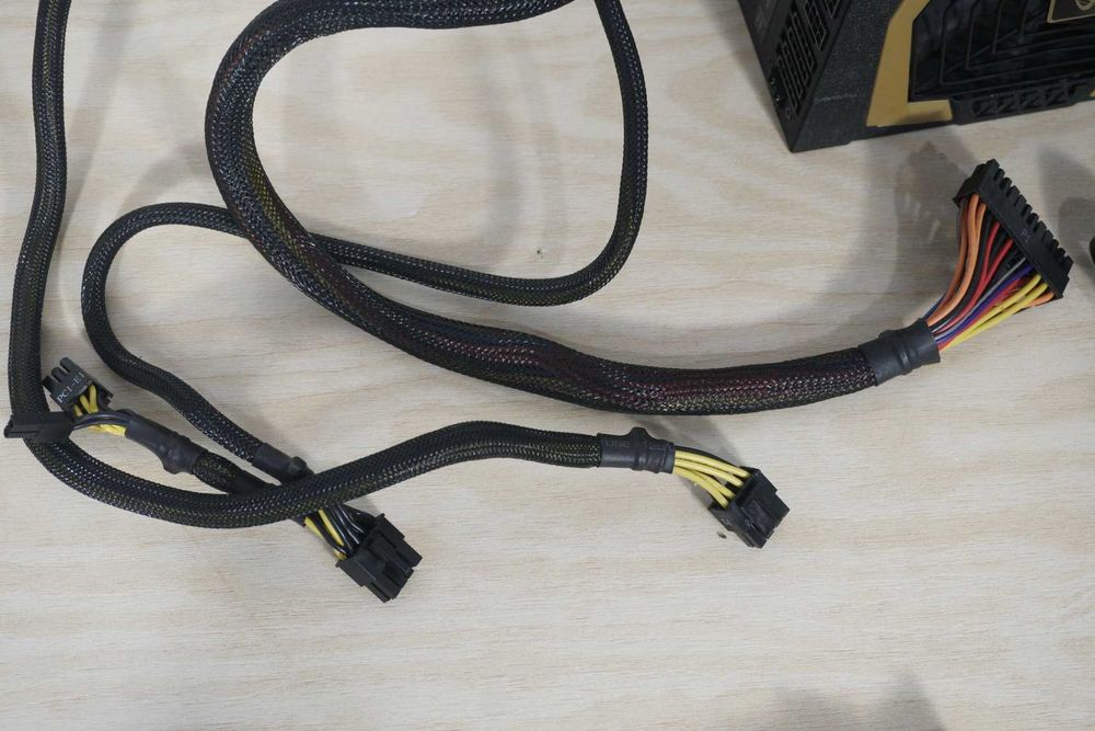 Захранване, PSU 1200W FSP Aurum Pro Series 80+ Gold / Вкл.ДДС