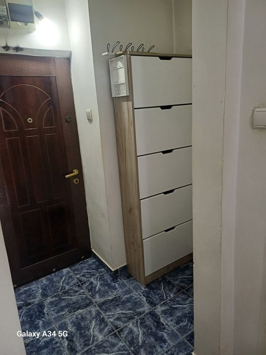 Persoană fizică - Alexandru cel Bun - Apartament 2 camere decomandat