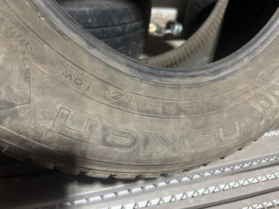 Зимная резина 285/60/18