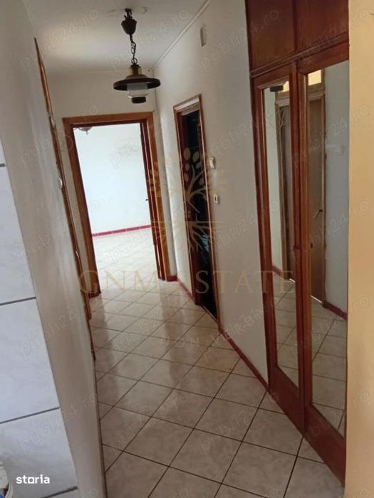 2 Camere Decomandat Zona Crangasi