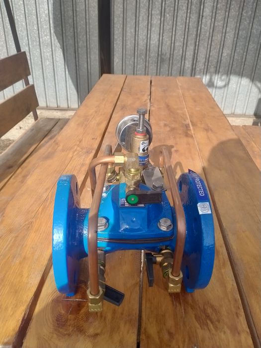 Регулятор давления