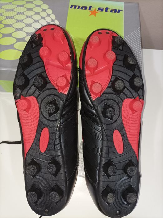 Мъжки бутонки 45 номер