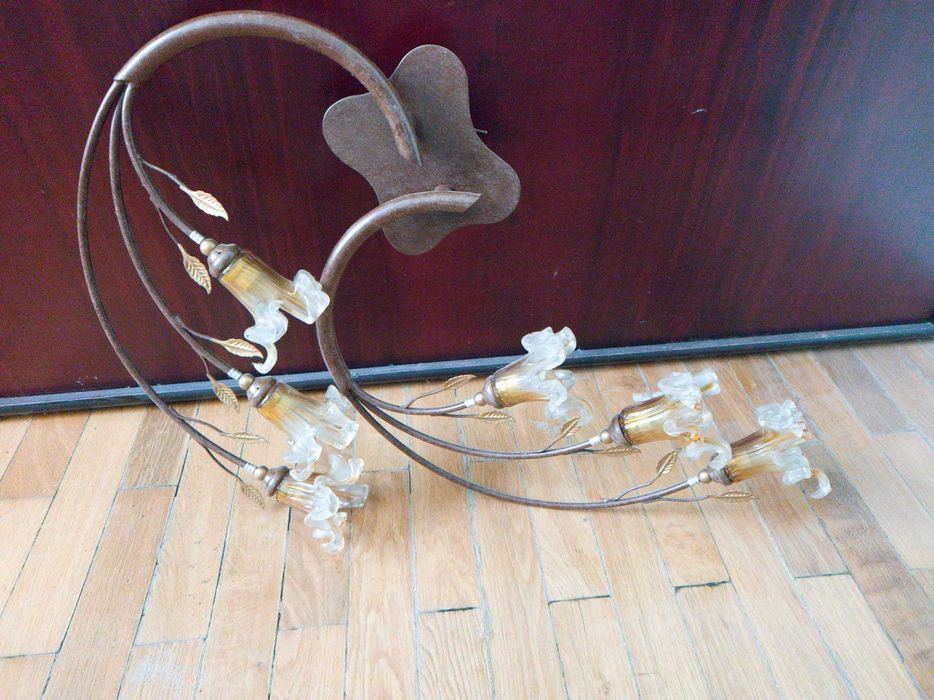 Vand lustra 6 brate+ceasuri de perete+ alte obiecte