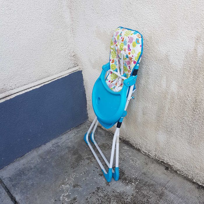 Vand scaun de masa pt bebeblusi