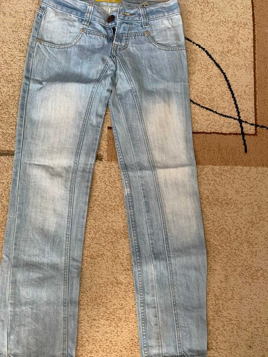 Уникален модел дънки, бяха ми любими