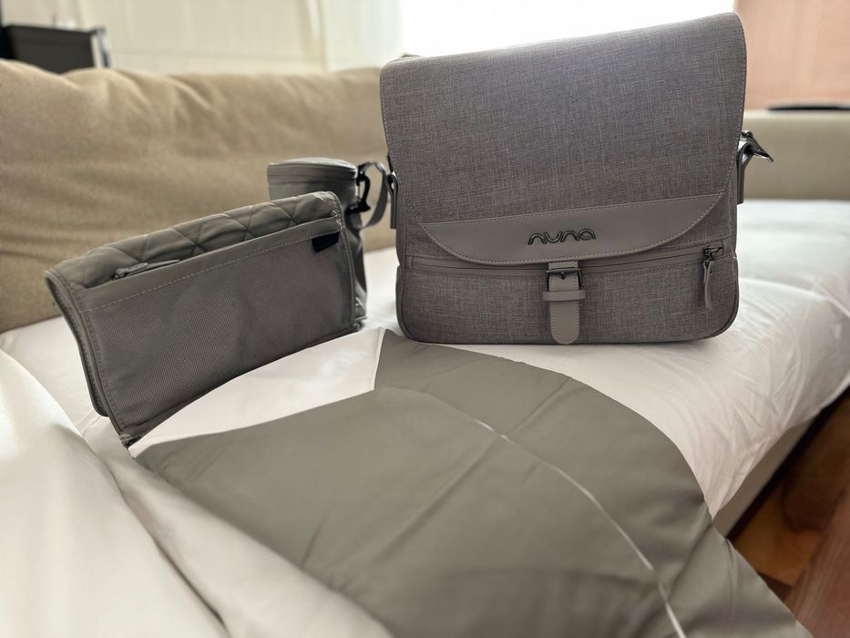 NUNA Diaper Bag / Нуна Чанта за количка Frost