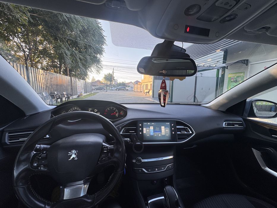 Peugeot 308 1.2 aspirat GPL