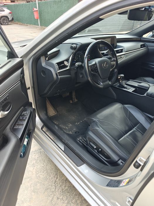 Lexus ES | Executive | 2021 | 84k km