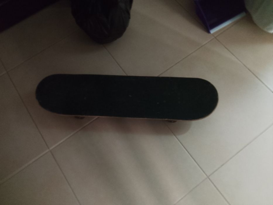 Skateboard de calitate folosit putin