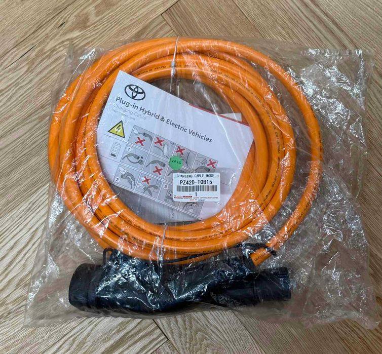 Кабел за зареждане Toyota RAV 4, PLUG-IN
