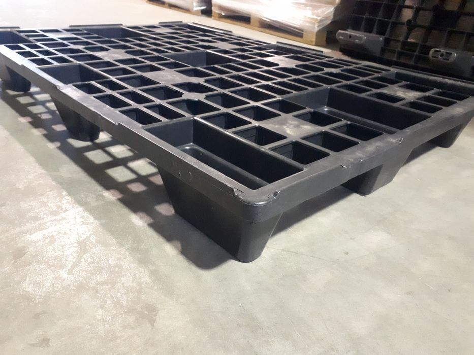Paleti plastic 80 x 120