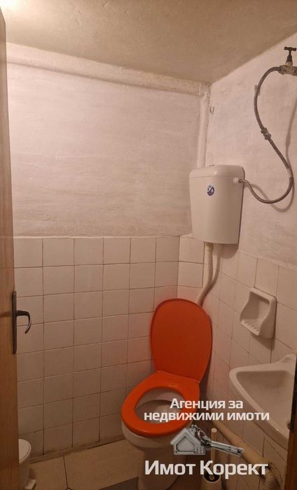 Имот Корект продава Етаж от къща 123м2, кв. Стадиона