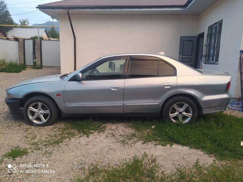 Продам машину срочно