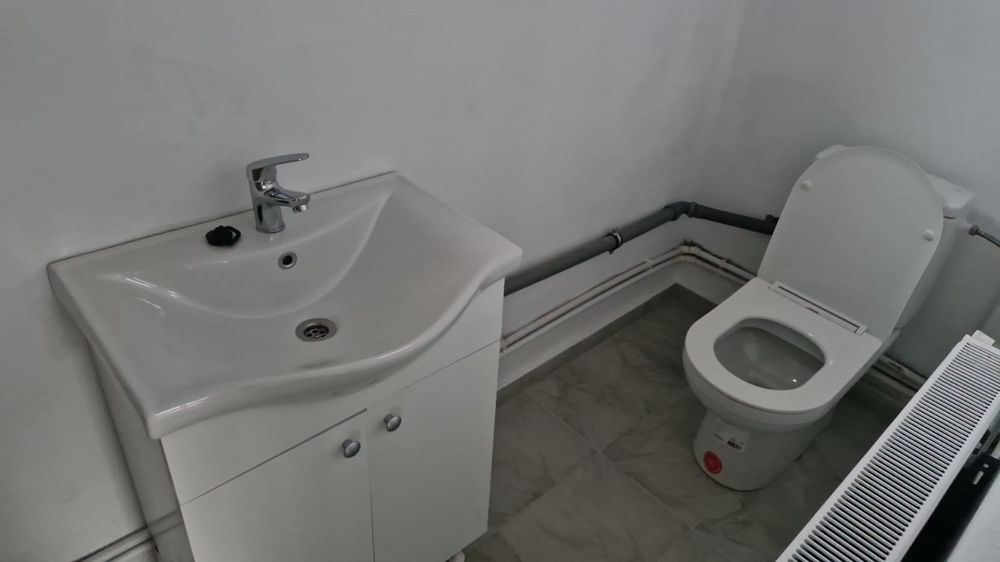 Casa zona centru Pucioasa de vanzare .Ocazie !!!