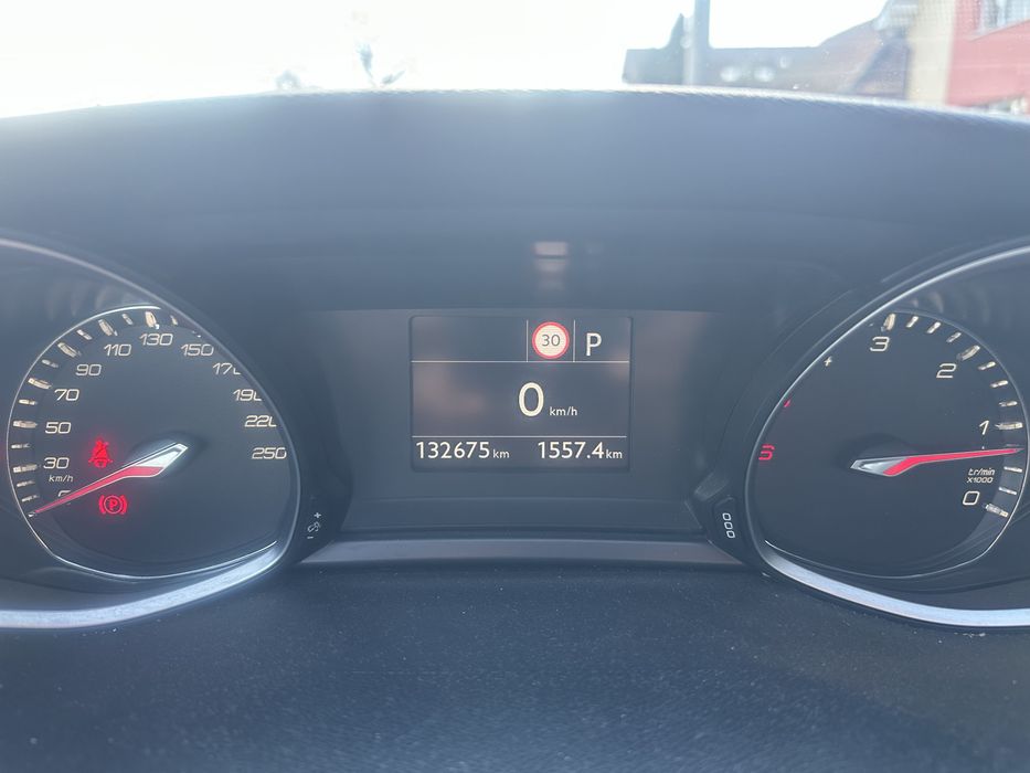 Vand Peugeot 308 SW automat 1.5 diesel