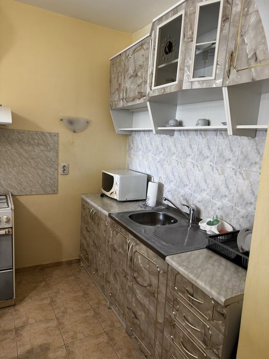 Дава се под наем Двустаен апартамент в Плевен, Идеален център - 60 кв.м за 255 € - Снимка #5