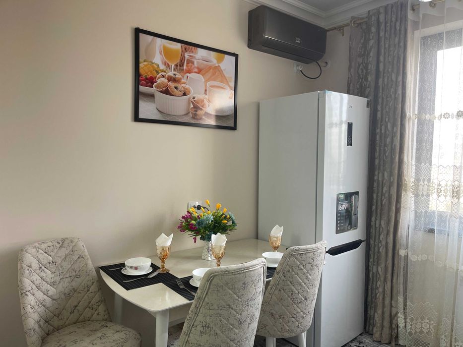 Посуточная аренда квартиры В районе метро дружба народов Чакар 50