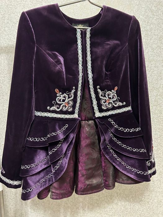 Национальный пиджак Ұлттық пиджак