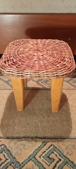 Детские кресла и стульчики