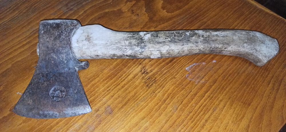 Топор СССР б/у, в хорошем состоянии