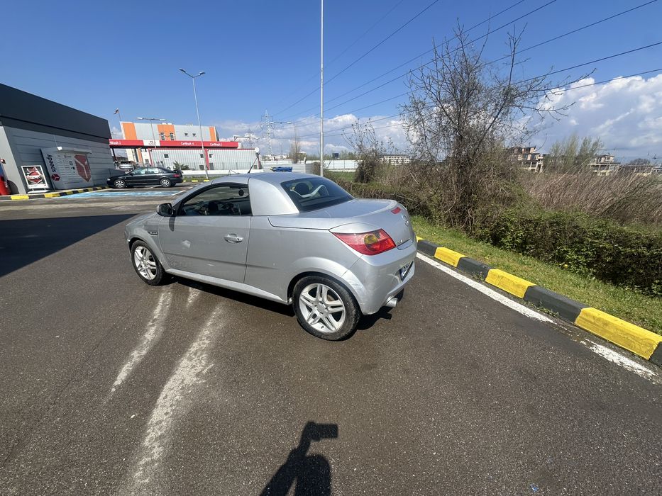 Opel Tigra TwinTop 1.4 16V (90 hp)