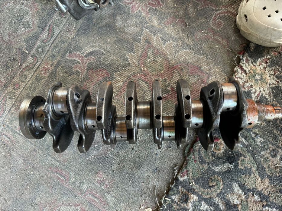 Запчасти на  ваз