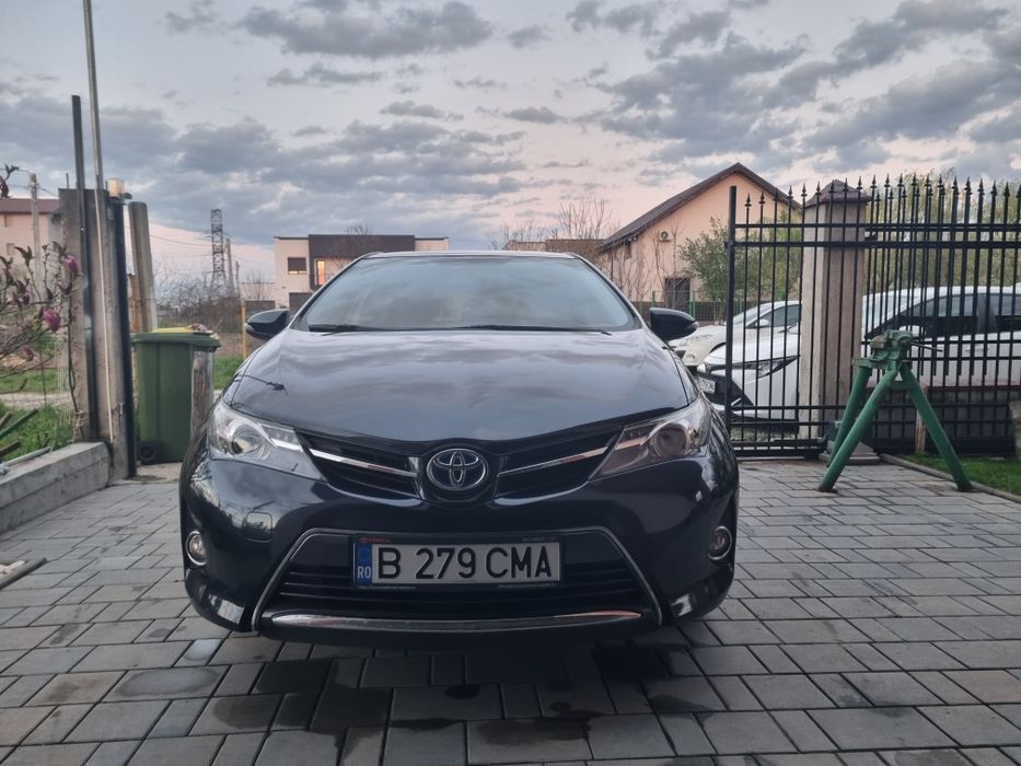 Toyota Auris Hybrid, 1.8, 2015