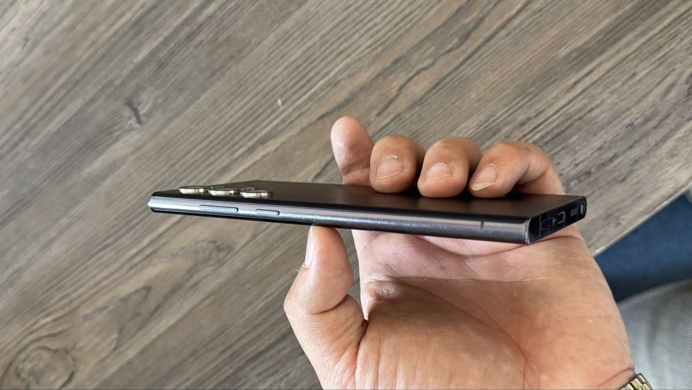 Samsung s 22 ultra 256 , Veitnam 2 sim Orginal