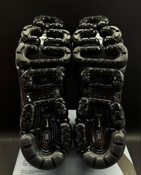 Nike Air Vapormax Plus 360 Black Chameleon - 40,41,44