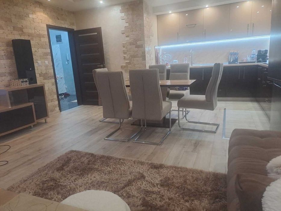 Дава се под наем Двустаен апартамент в Димитровград - 45 кв.м за 204 € - Снимка #4