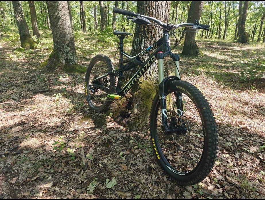 Vand/Schimb bicicleta Specialized Enduro Evo bine intretinuta