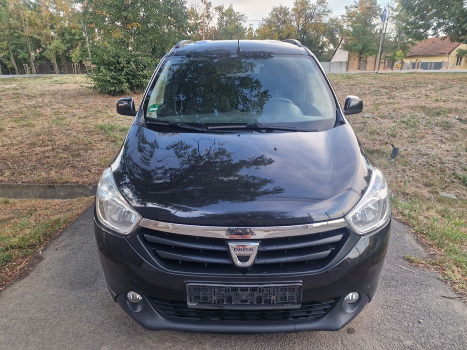 Dacia Lodgy cu clima, 7 locuri 1,2 benzina