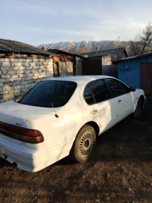 Продам срочно ниссан максима