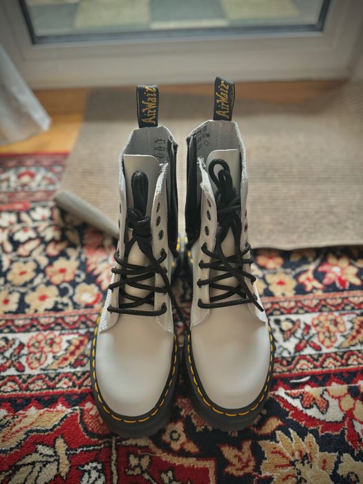 Dr.Martens- ботуши