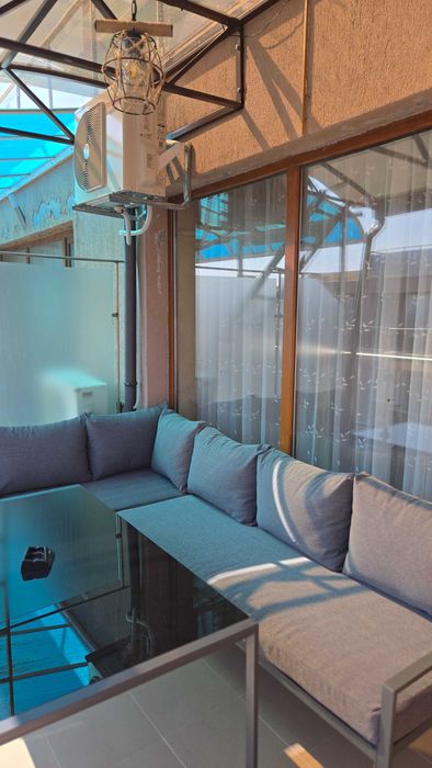 Апартамент под наем първа линия