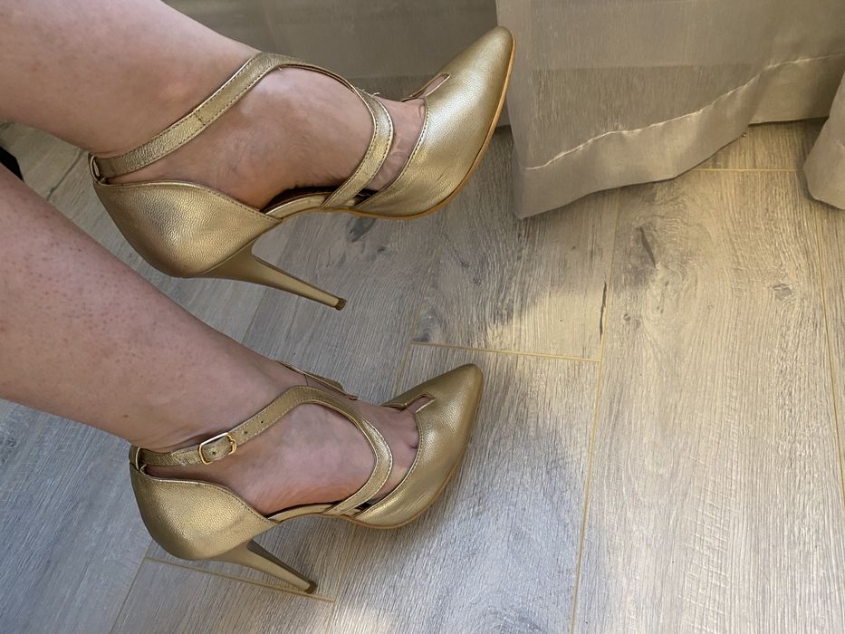 Pantofi aurii toc stiletto 37.5-38