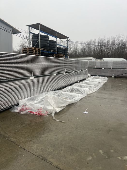 Panouri Termoizolante ( sandwich)