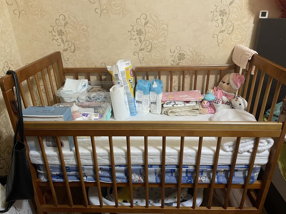 1+1 Продаю коляску и манеж ВМЕСТЕ