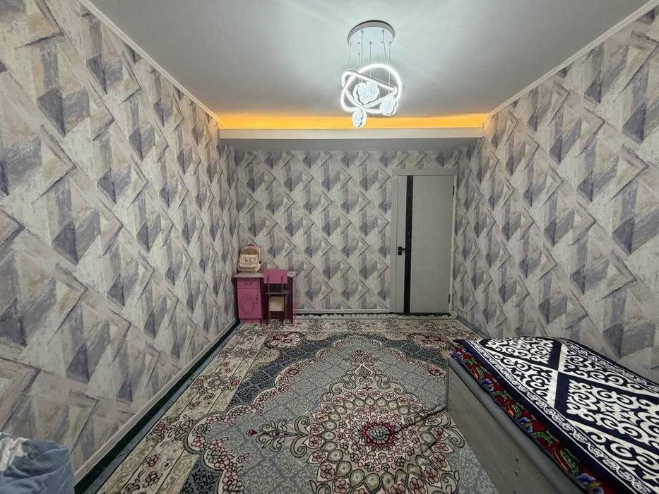 2 хоналик квартира 2 кават кирпичный дом, центральный аптека